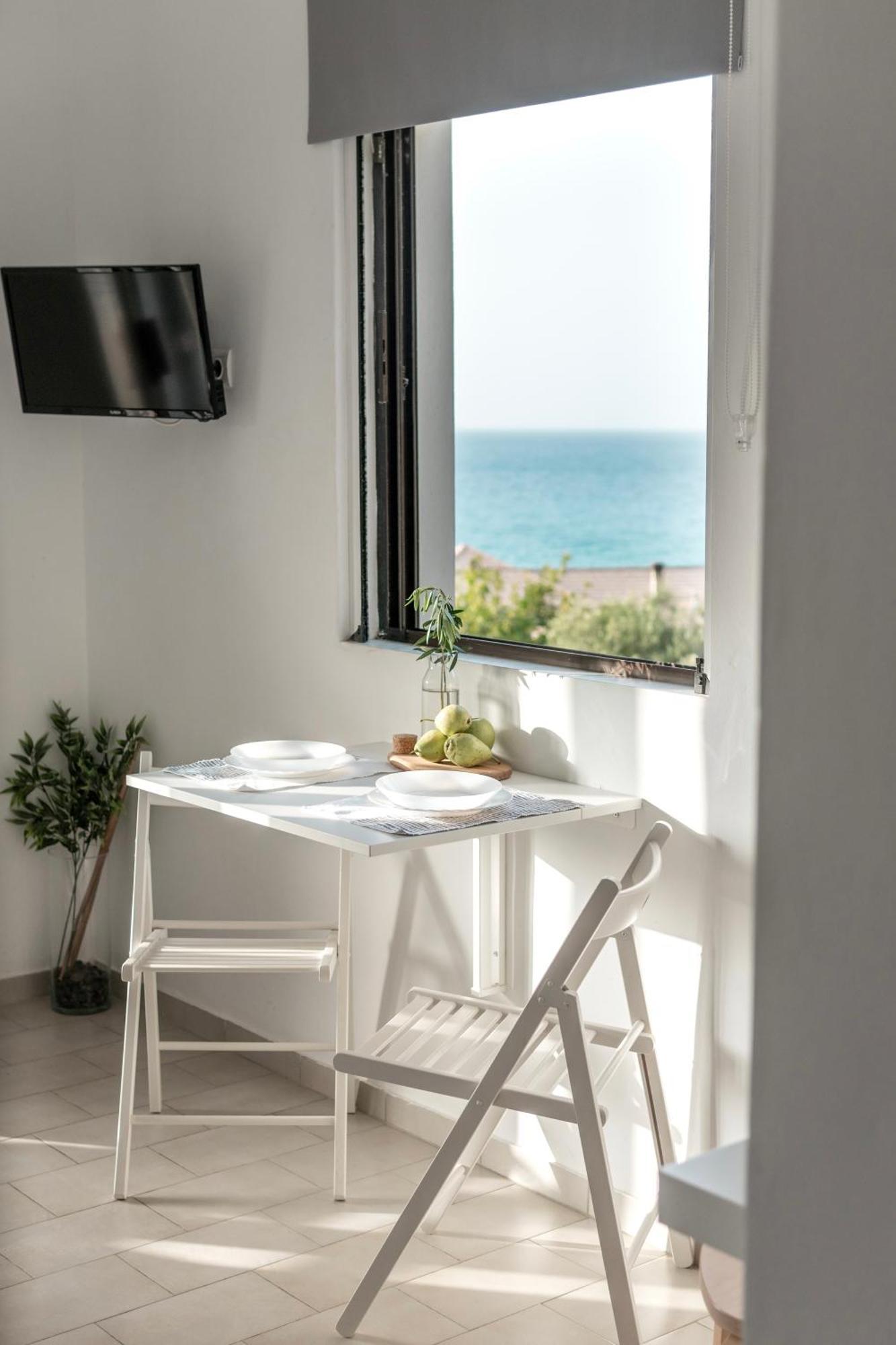 Sea View Studio At Xenios Avlais Alykanas  Exterior foto